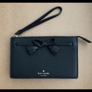 Kate Spade Hayes Street Wristlet